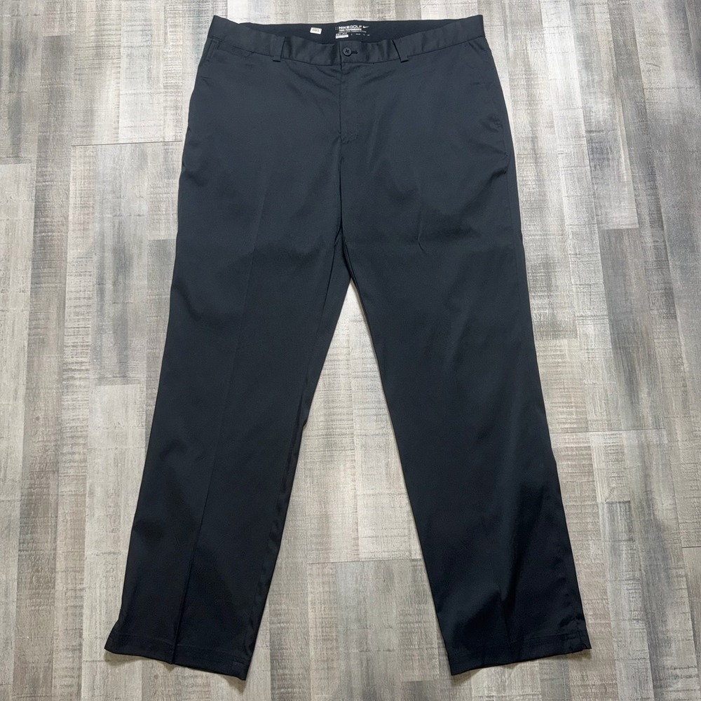 Nike Dri-Fit Tour Performance Athletic Flat Front Black Pants Men's Size 38x32